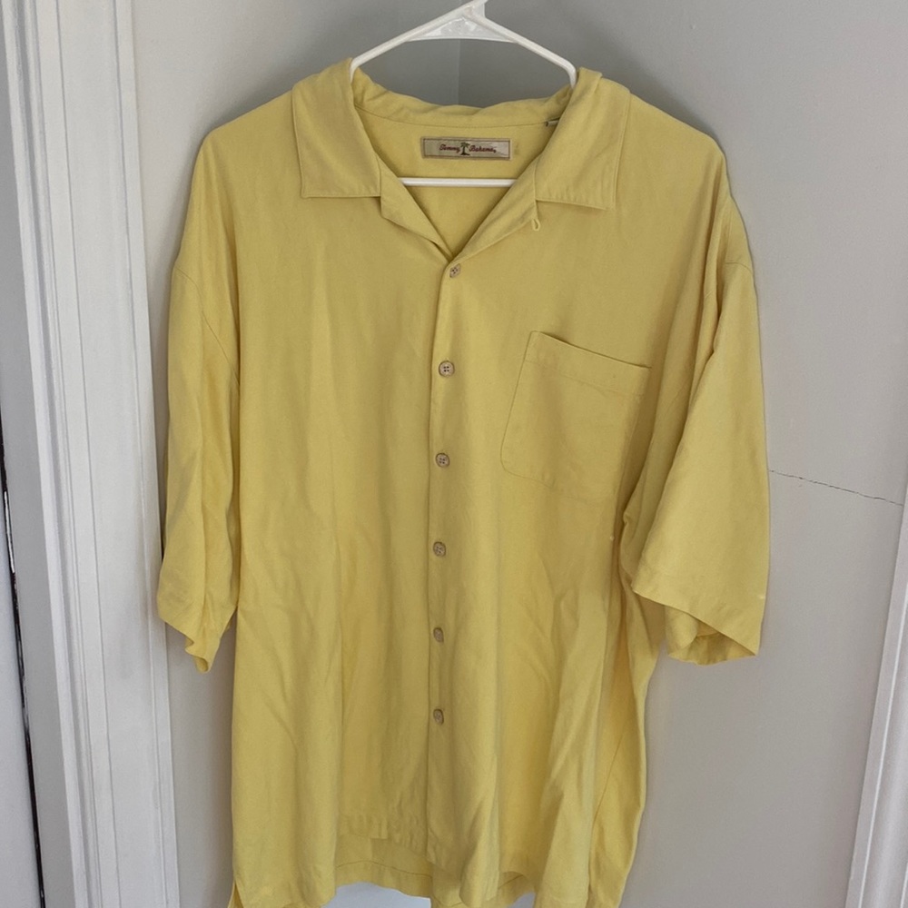 Men’s Tommy Bahama Yellow Silk Button Down XL